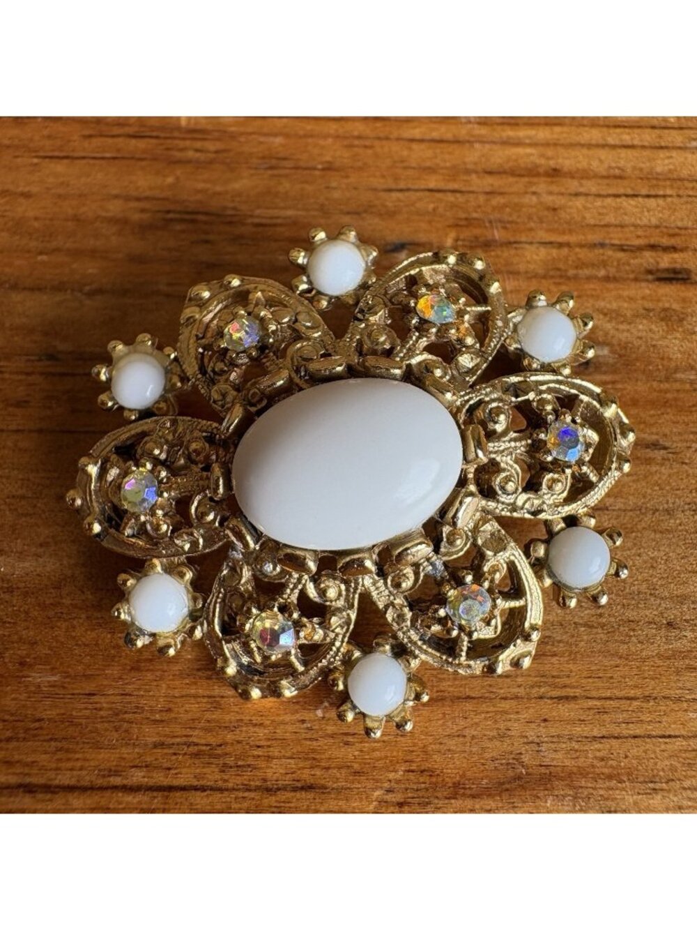VTG Sphinx Brooch A1281 Gold Filigree White Cabochon Aurora Borealis Pin 1960s